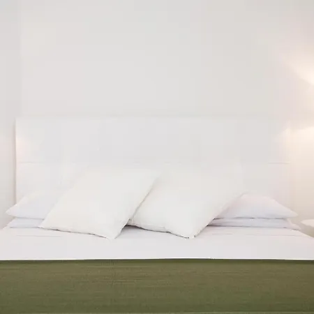 Elamar Bed and breakfast 3*