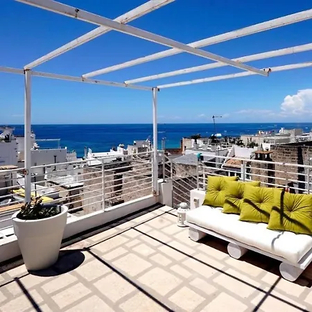 Elamar Couette-café 3*