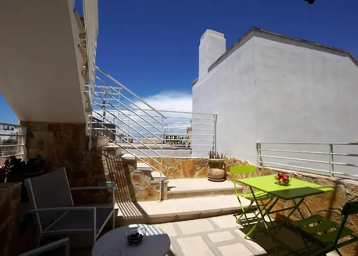 Elamar Bed and breakfast 3*